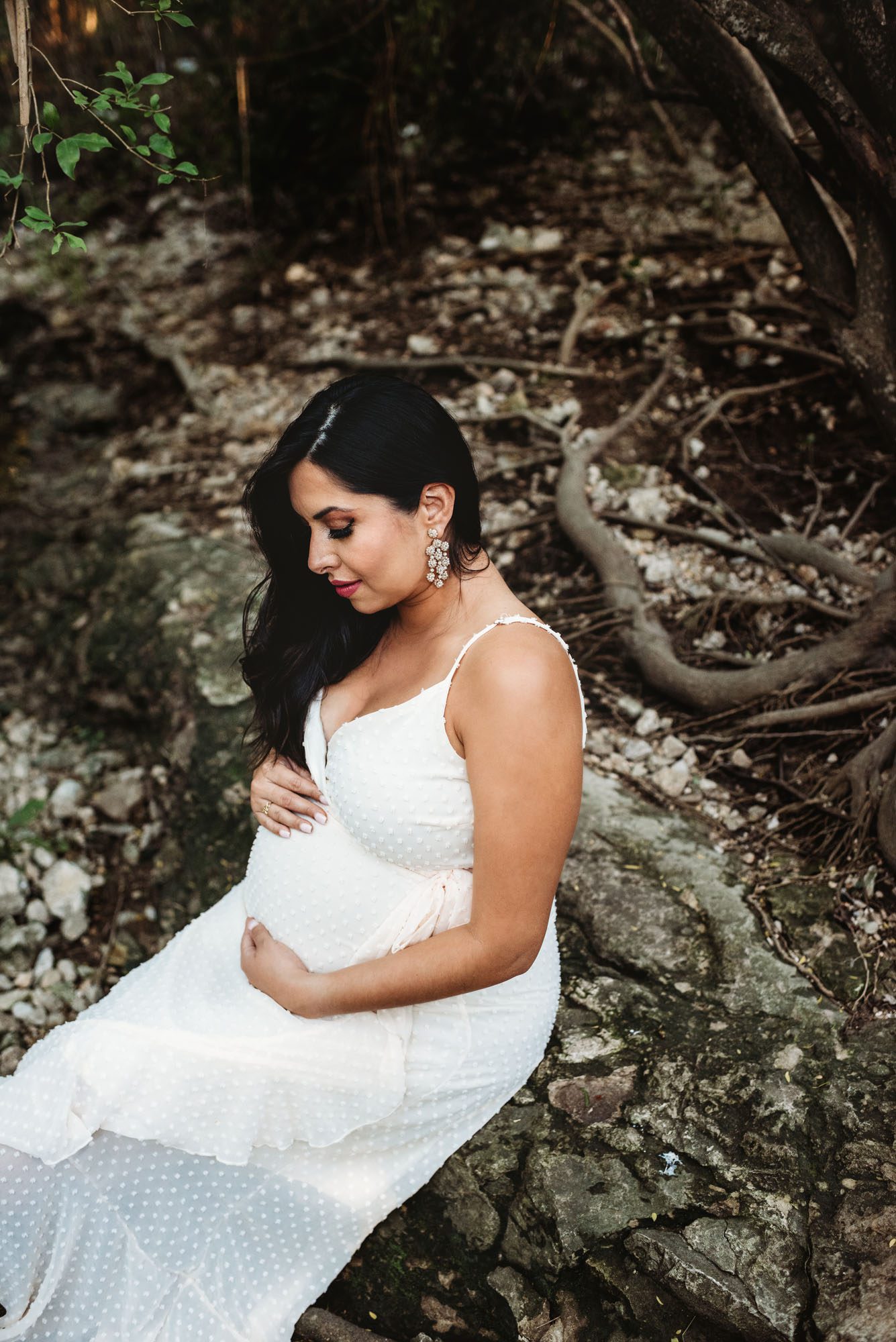 Expectant mother with family in the woods, San Antonio Maternity Photographer