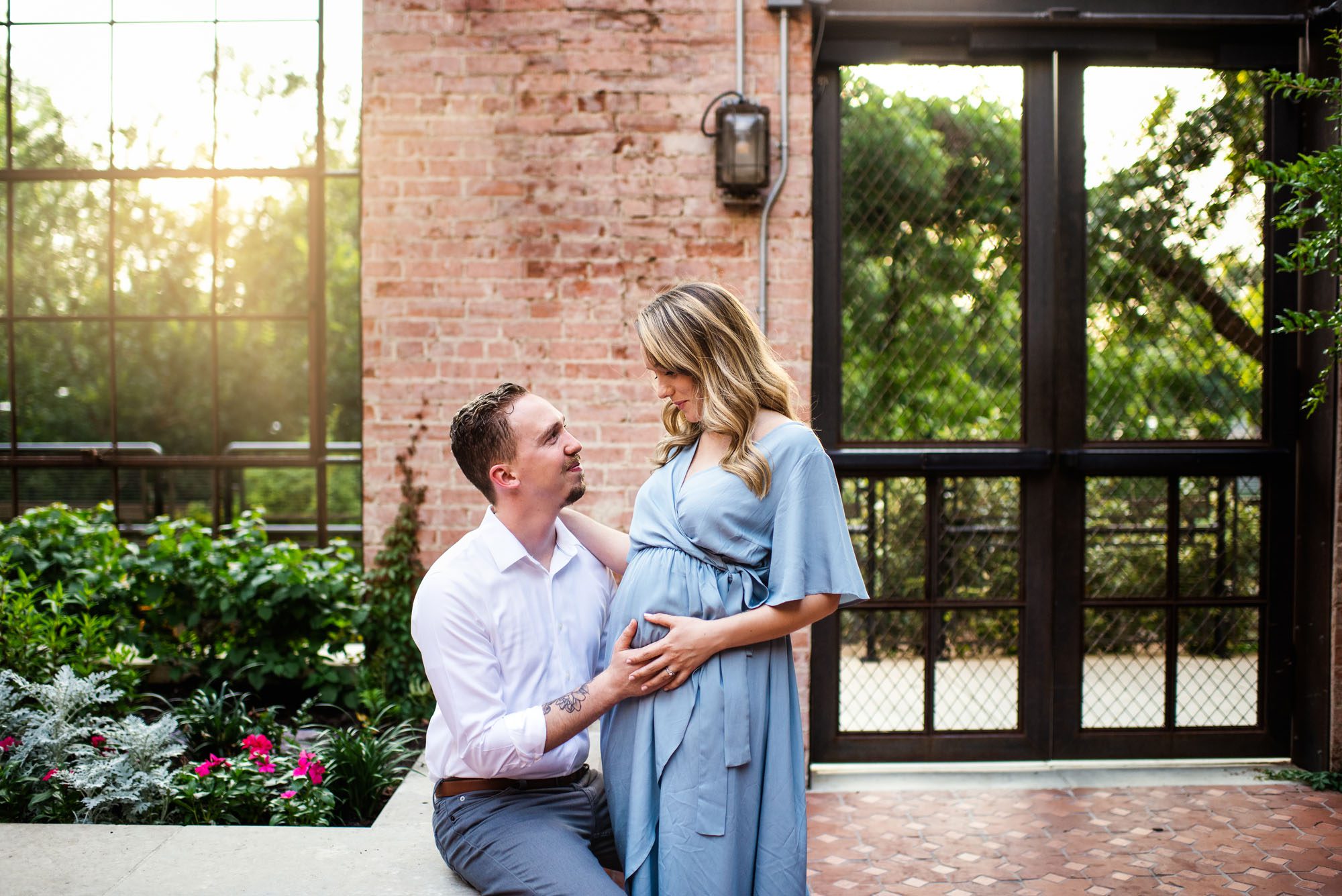 Expectant couple, San Antonio maternity photographer
