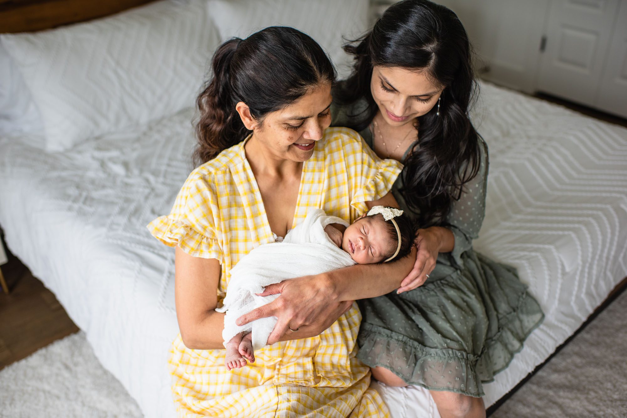 San Antonio Lifestyle Newborn Photographer, Mother and grandmother holding newborn baby